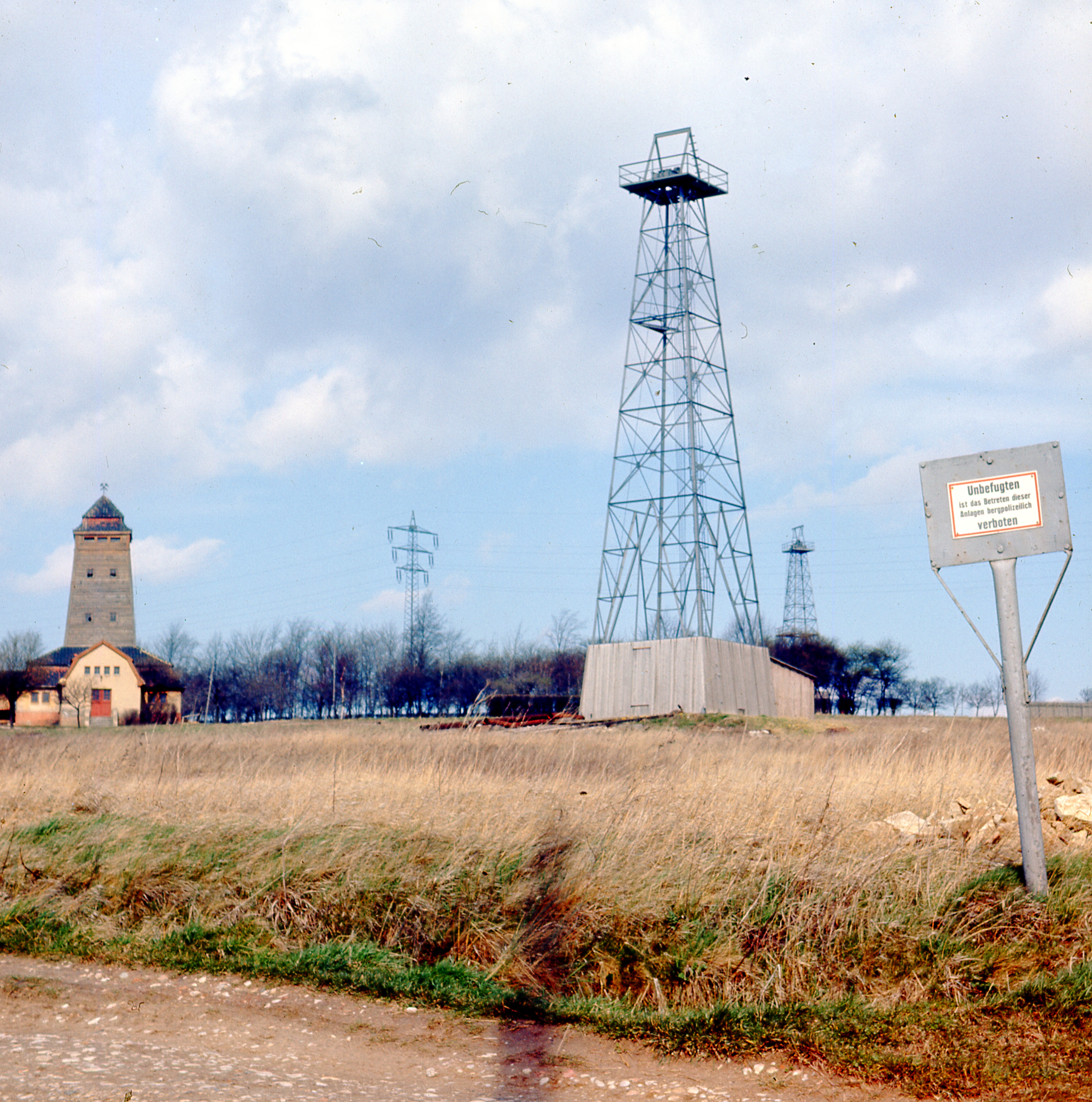 Bohrt�rme im Bohrfeld
