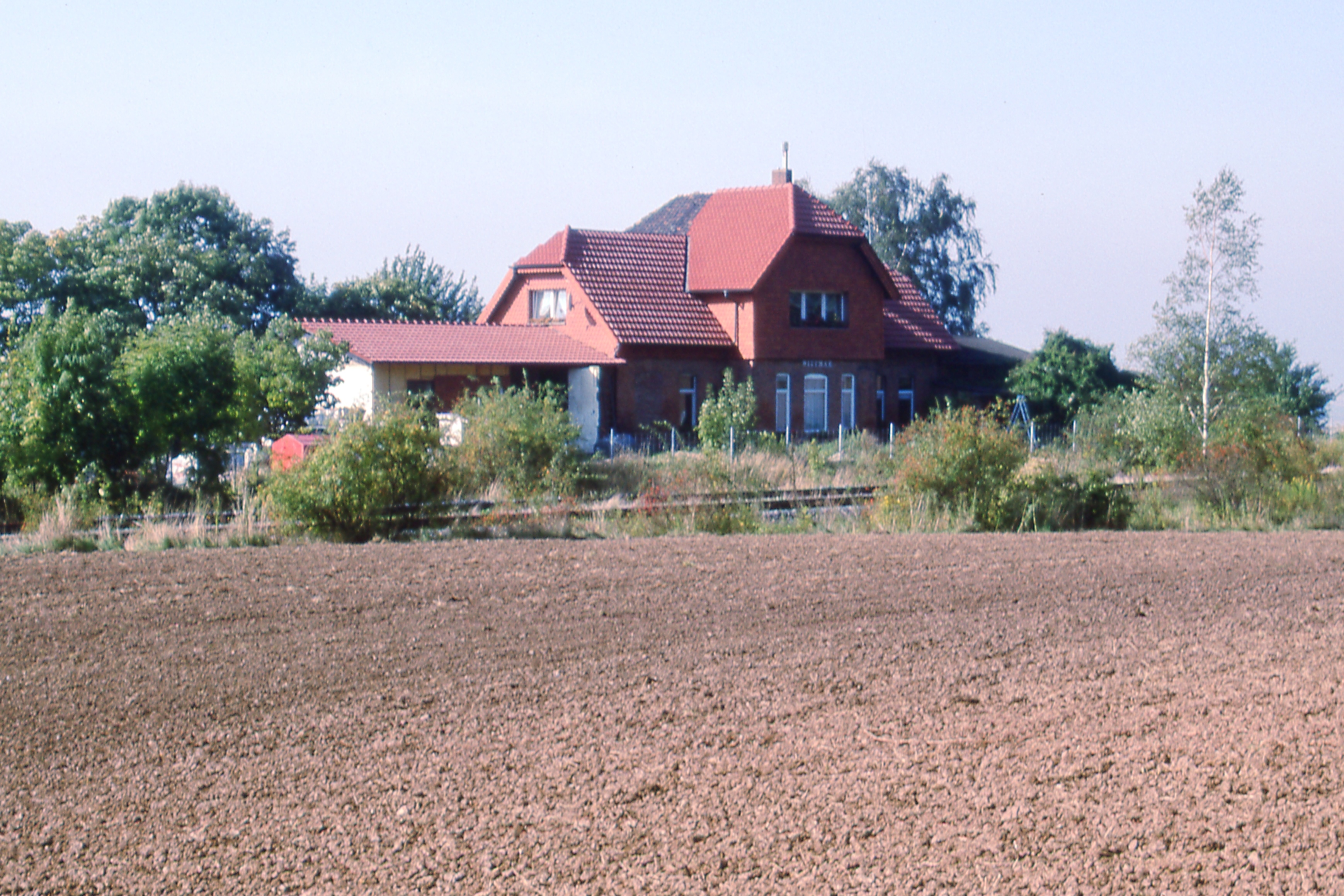 Empfangsgeb�ude Wittmar, Gleisseite